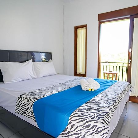 Pondok Sariqu Sunset Road Redpartner Legian (Bali) Exterior photo
