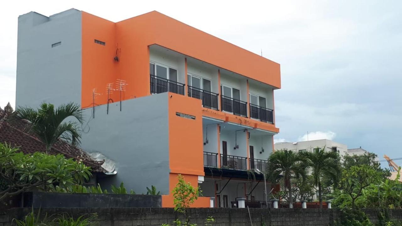 Pondok Sariqu Sunset Road Redpartner Legian (Bali) Exterior photo
