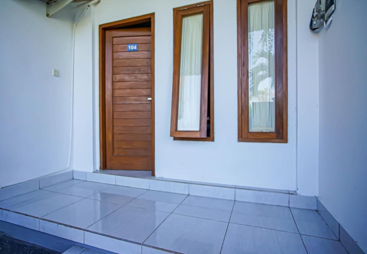 Pondok Sariqu Sunset Road Redpartner Legian (Bali) Exterior photo