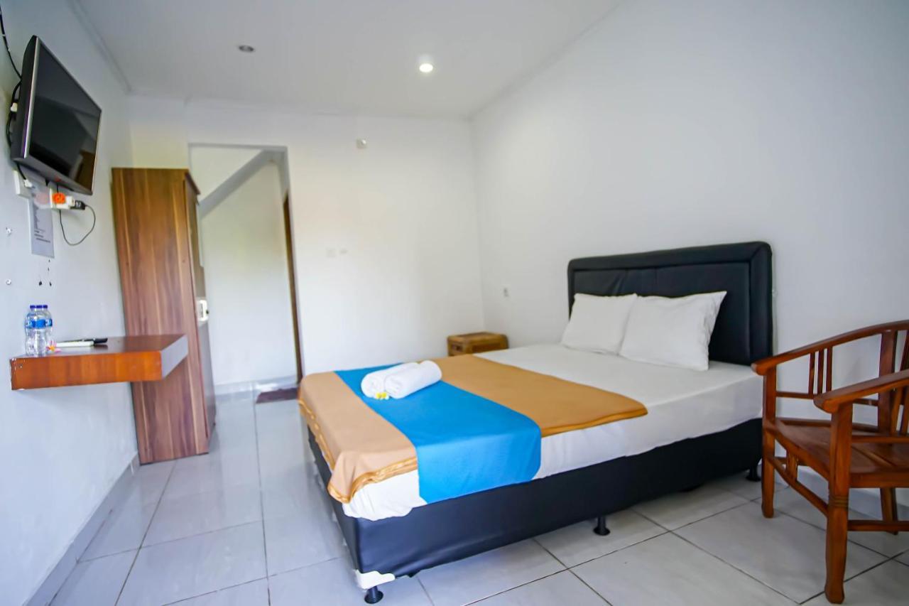 Pondok Sariqu Sunset Road Redpartner Legian (Bali) Exterior photo