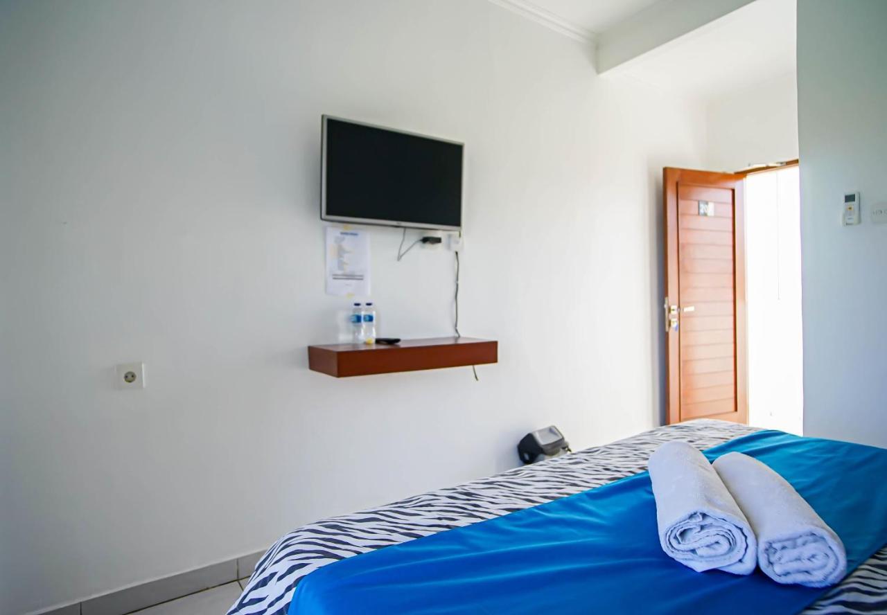 Pondok Sariqu Sunset Road Redpartner Legian (Bali) Exterior photo