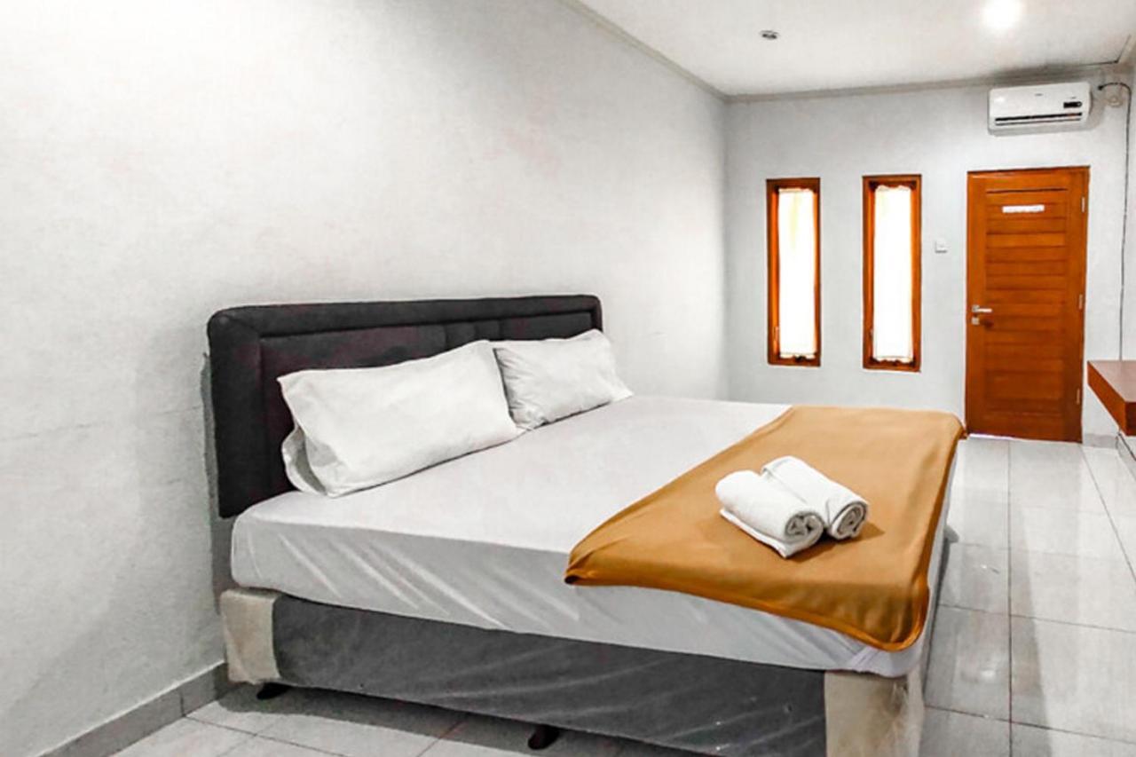 Pondok Sariqu Sunset Road Redpartner Legian (Bali) Exterior photo