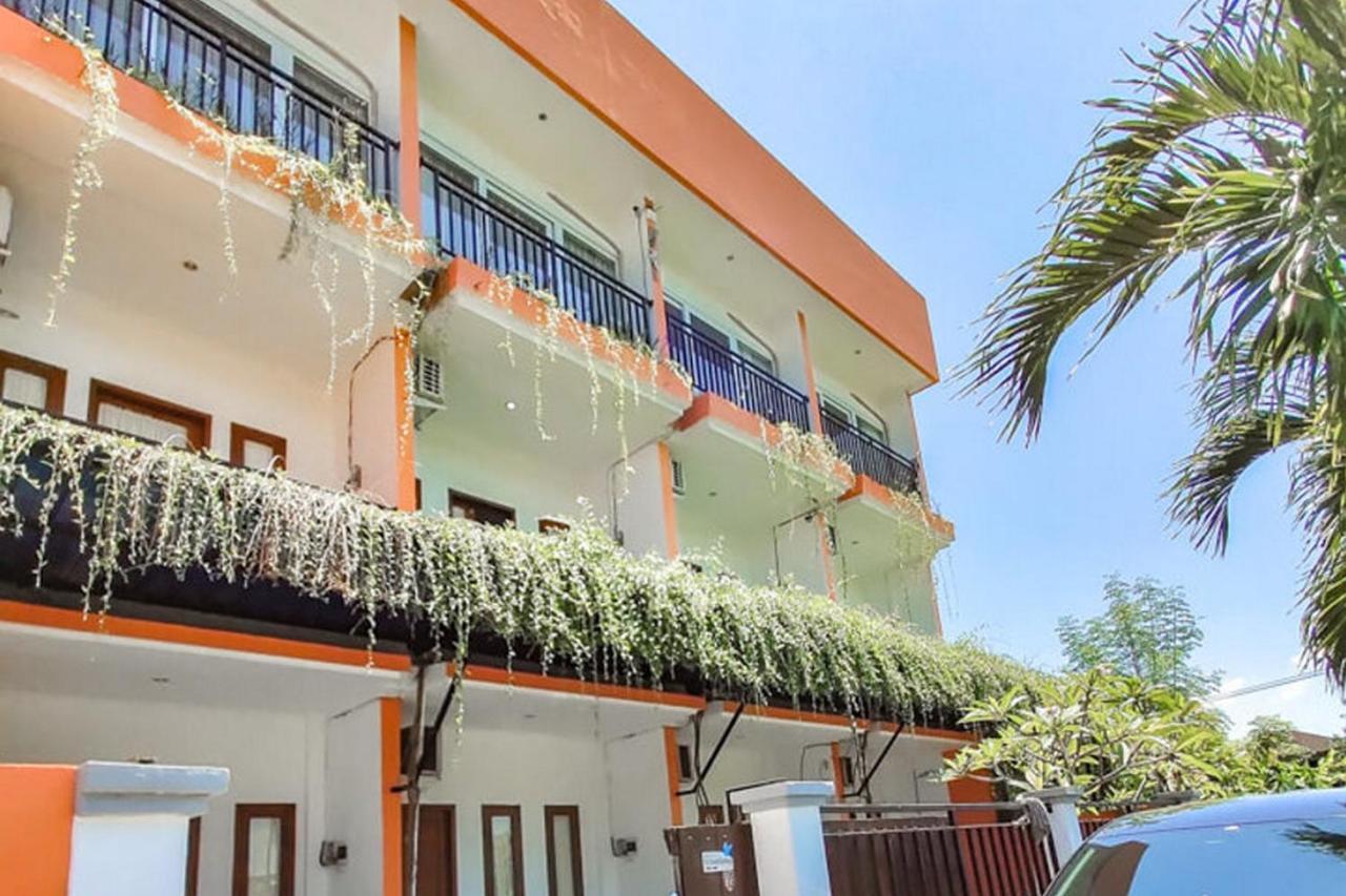 Pondok Sariqu Sunset Road Redpartner Legian (Bali) Exterior photo